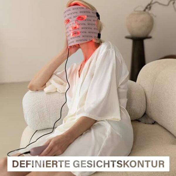 Découvrez l'impact du masque LED Rosental Organics : lumière rouge et traitement anti-âge pour une peau plus jeune et éclatante.