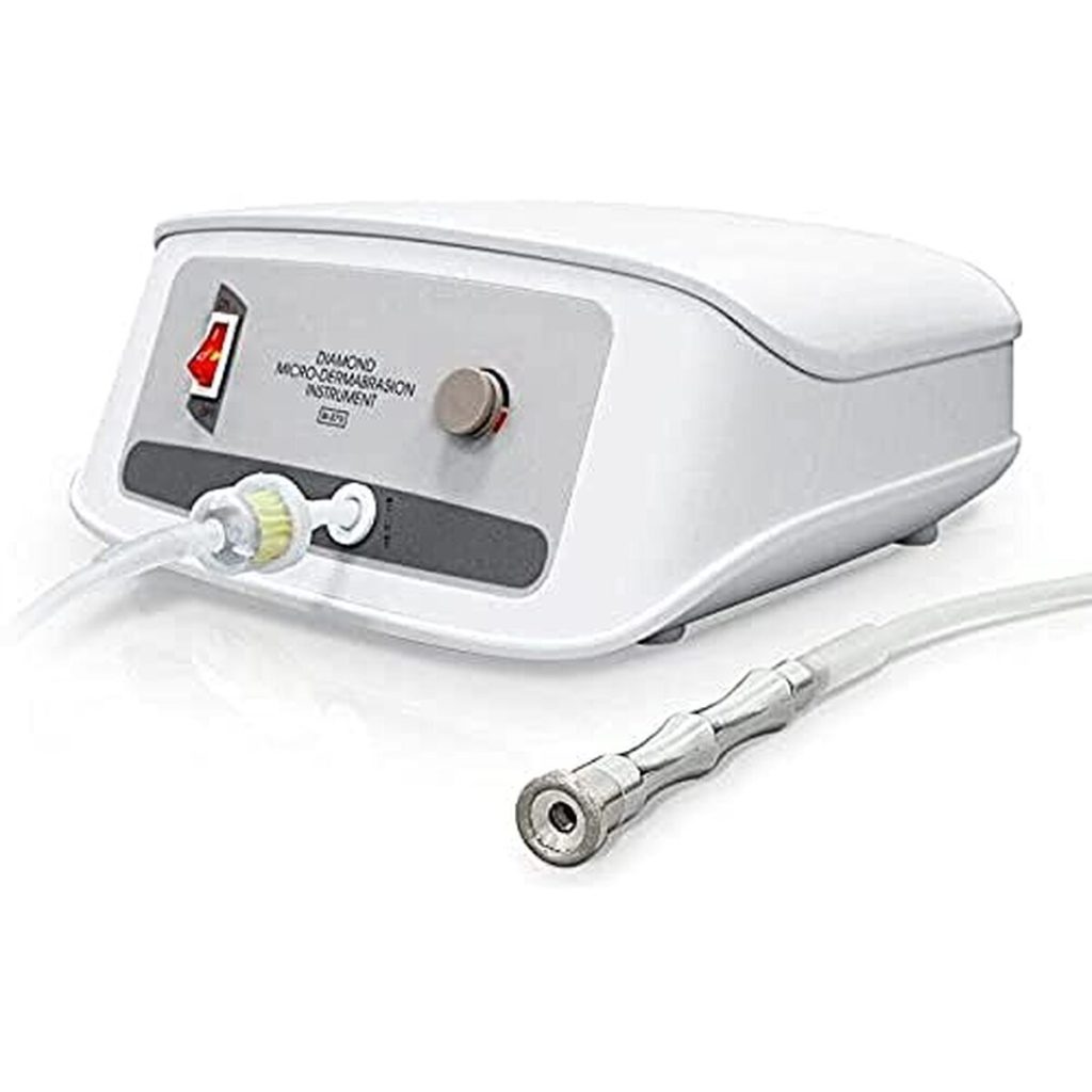 Test de l'équipement de microdermabrasion QUIRUMED à pointe de diamant